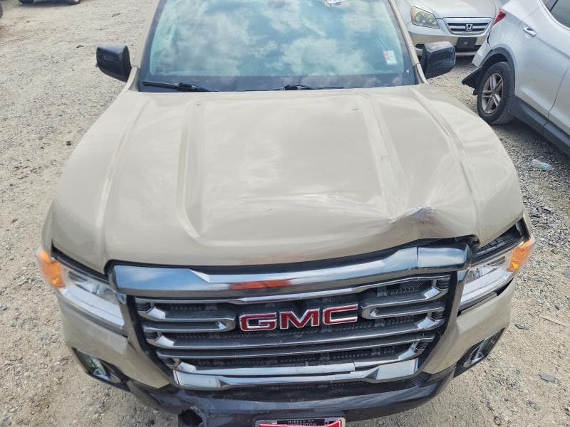 2022 GMC CANYON AT4 11