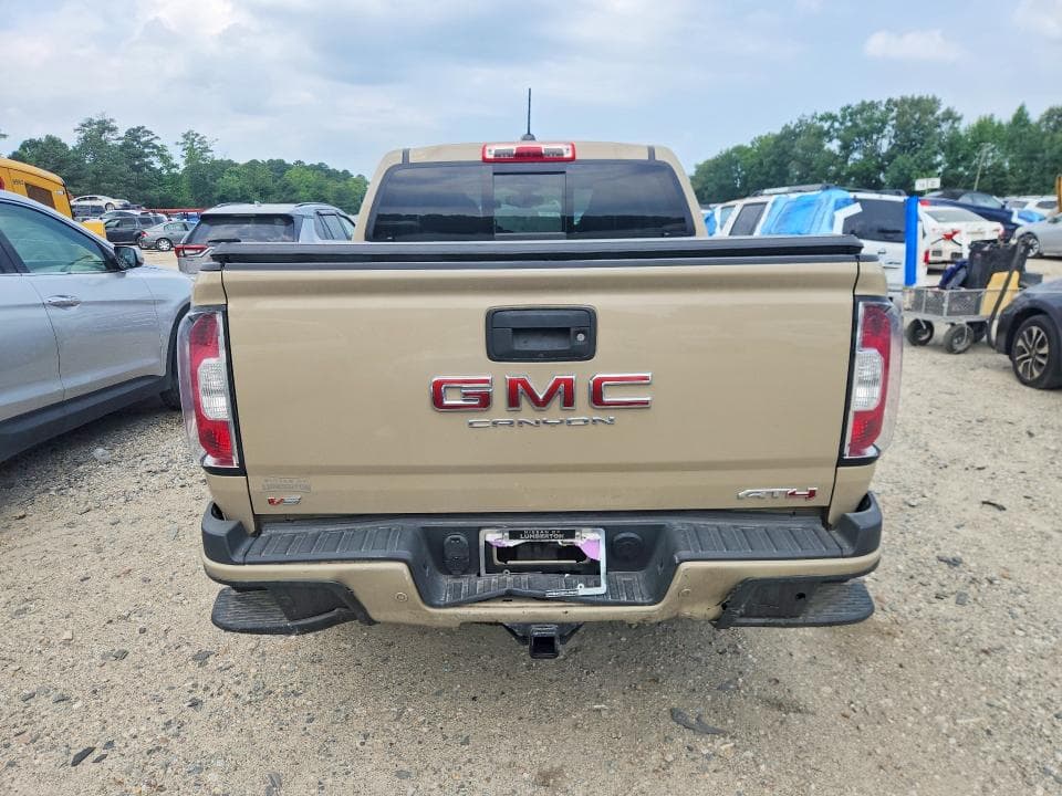 2022 GMC CANYON AT4 6