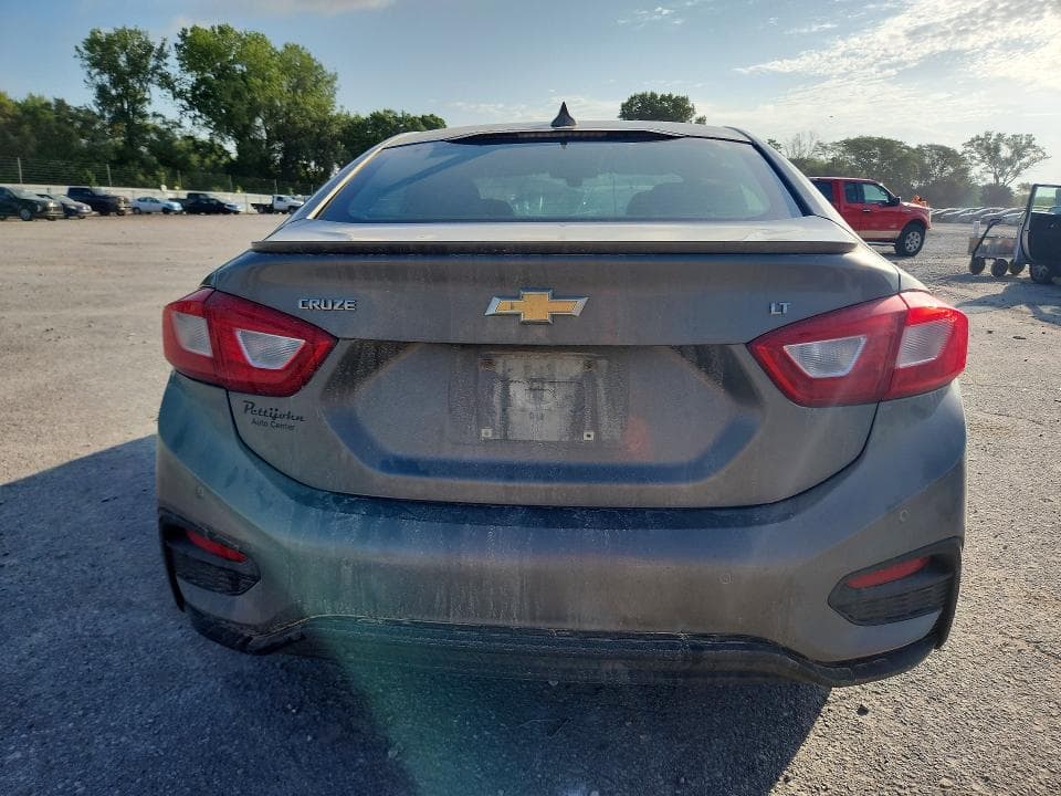 2017 CHEVROLET CRUZE LT 6