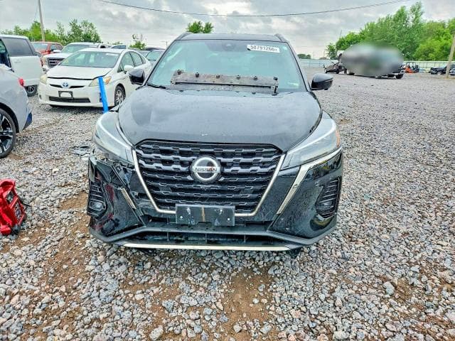 2021 NISSAN KICKS SR SR 5