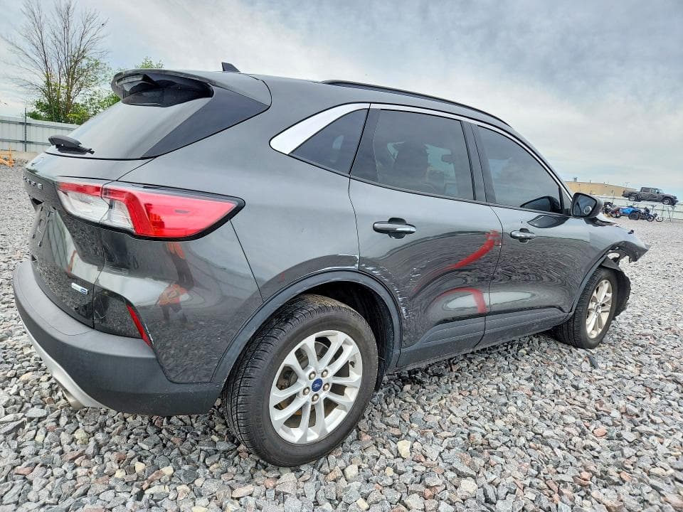 2020 FORD ESCAPE SE 3