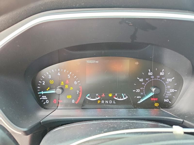 2020 FORD ESCAPE SE 9