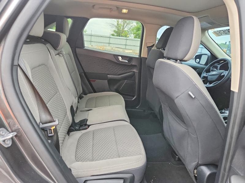 2020 FORD ESCAPE SE 10