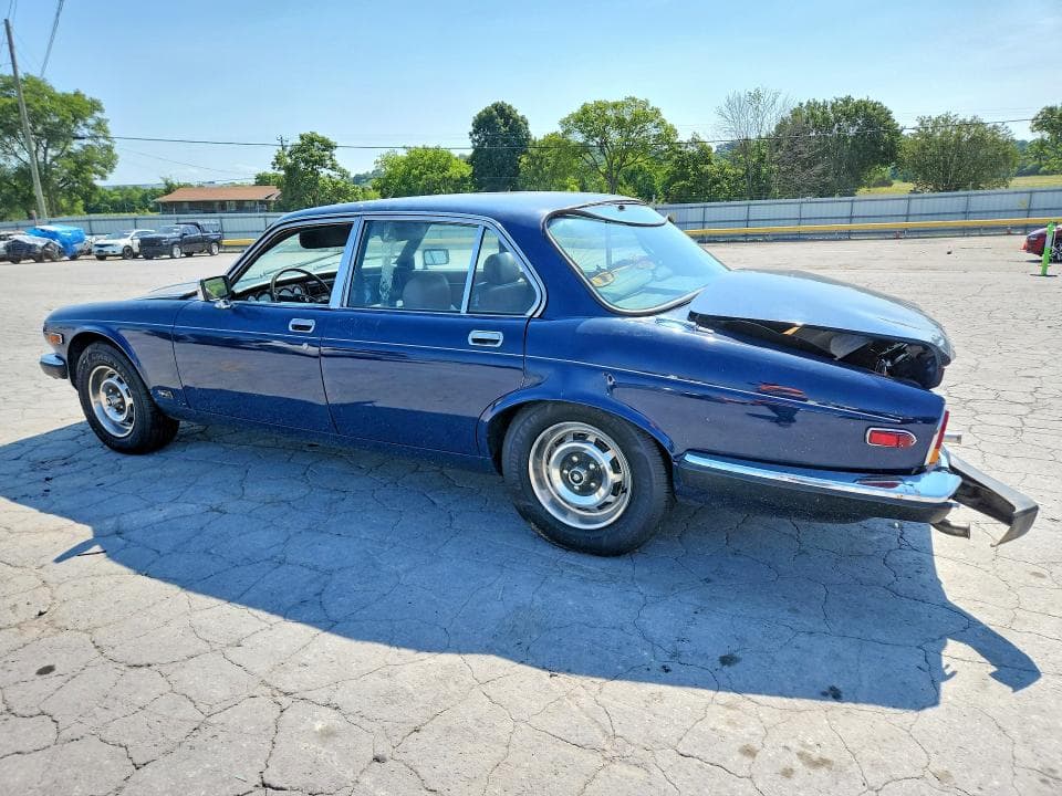 1980 JAGUAR XJ6 2