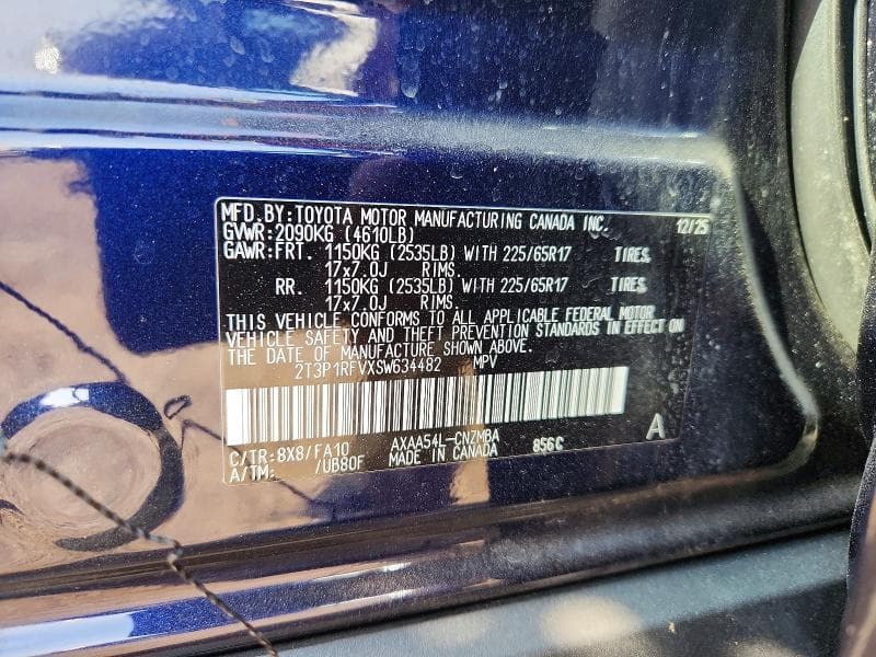 2025 TOYOTA RAV4 XLE 13