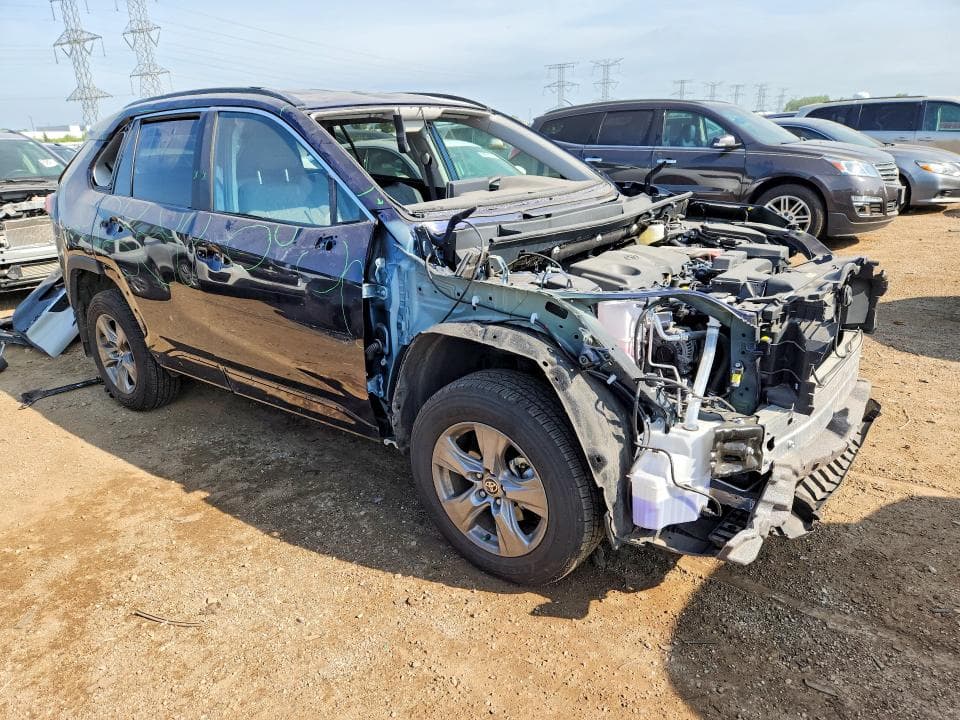 2025 TOYOTA RAV4 XLE 4