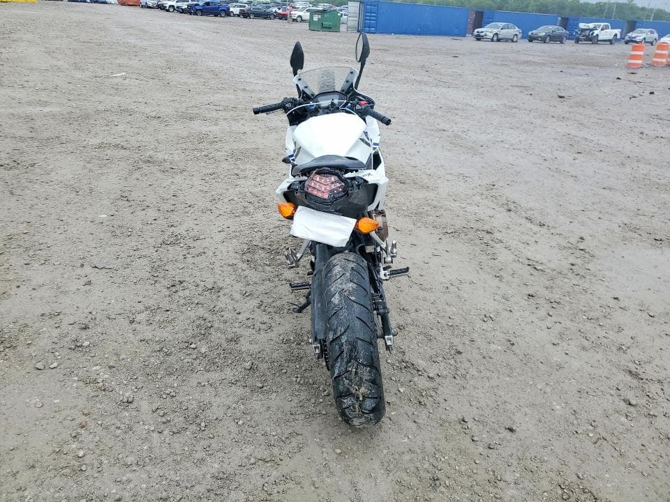 2016 HONDA CBR500 R 4