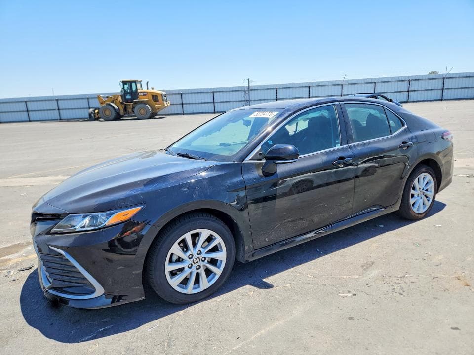 2023 TOYOTA CAMRY LE - 1