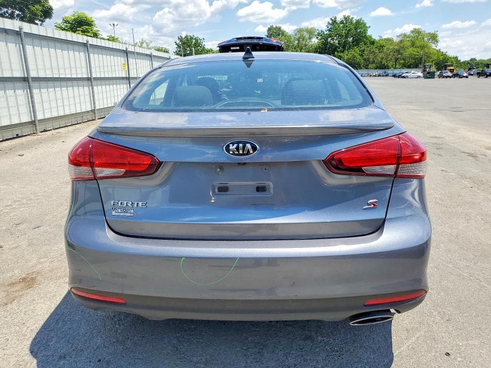 2017 KIA FORTE S 6