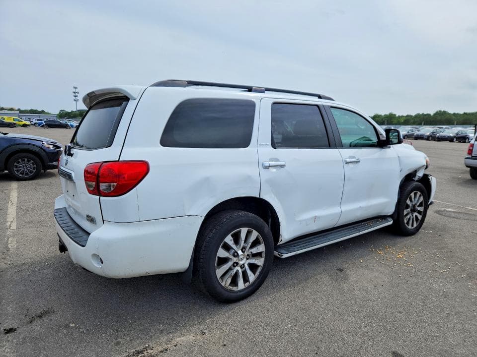 2017 TOYOTA SEQUOIA LIMITED 3