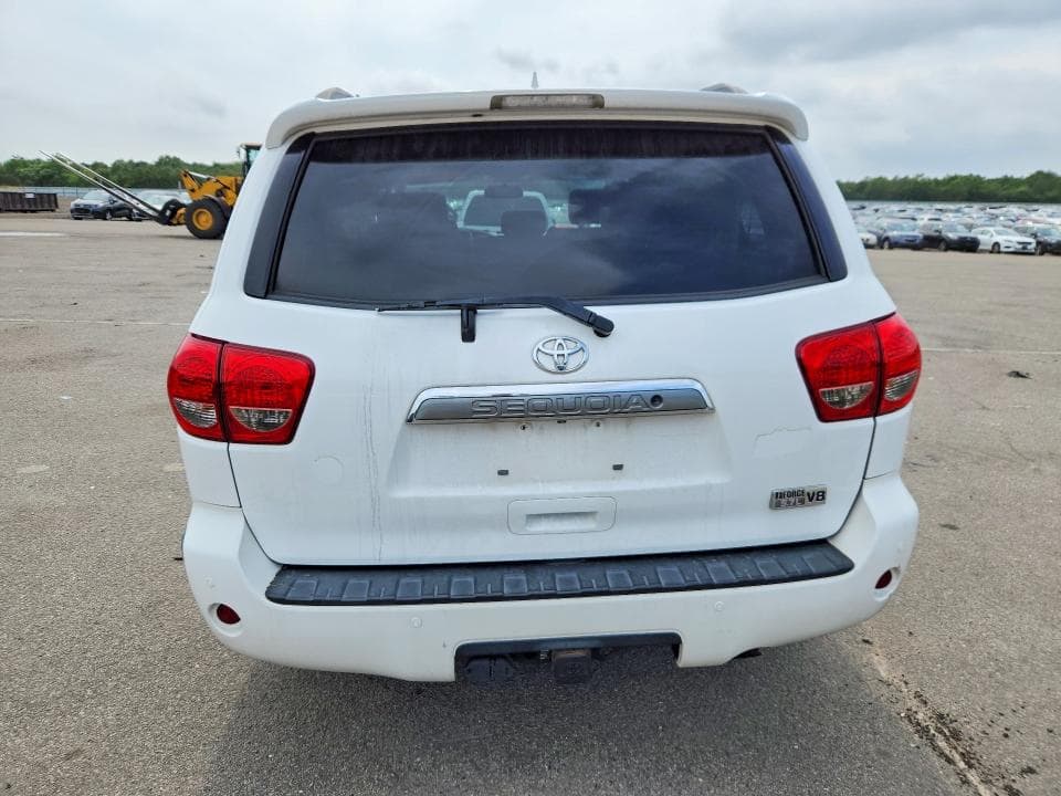 2017 TOYOTA SEQUOIA LIMITED 6