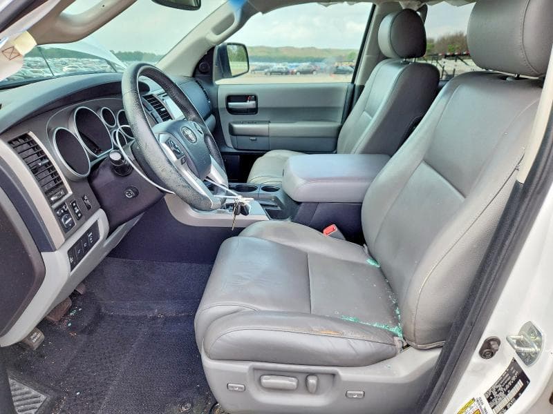 2017 TOYOTA SEQUOIA LIMITED 7