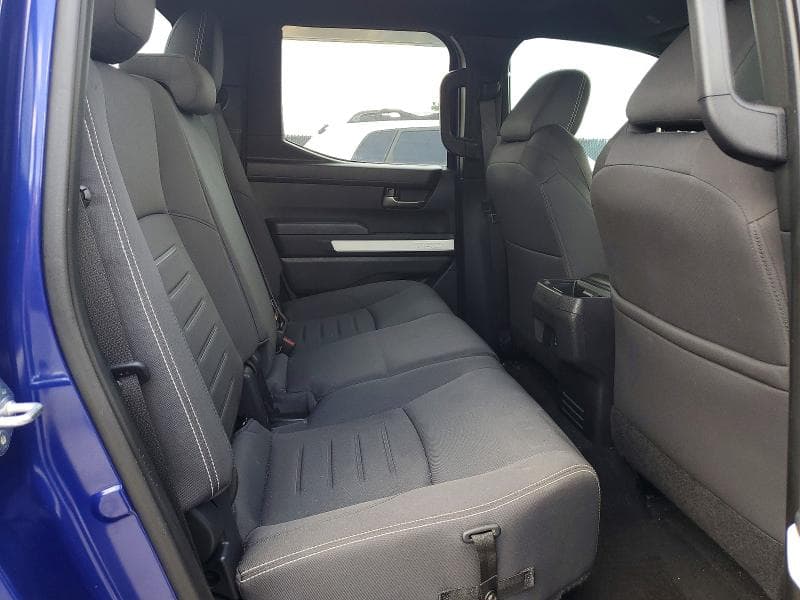 2024 TOYOTA TACOMA TRD SPORT 10