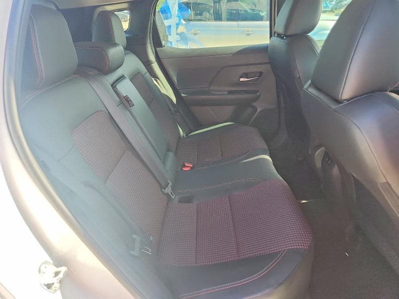 2026 NISSAN KICKS SR 11
