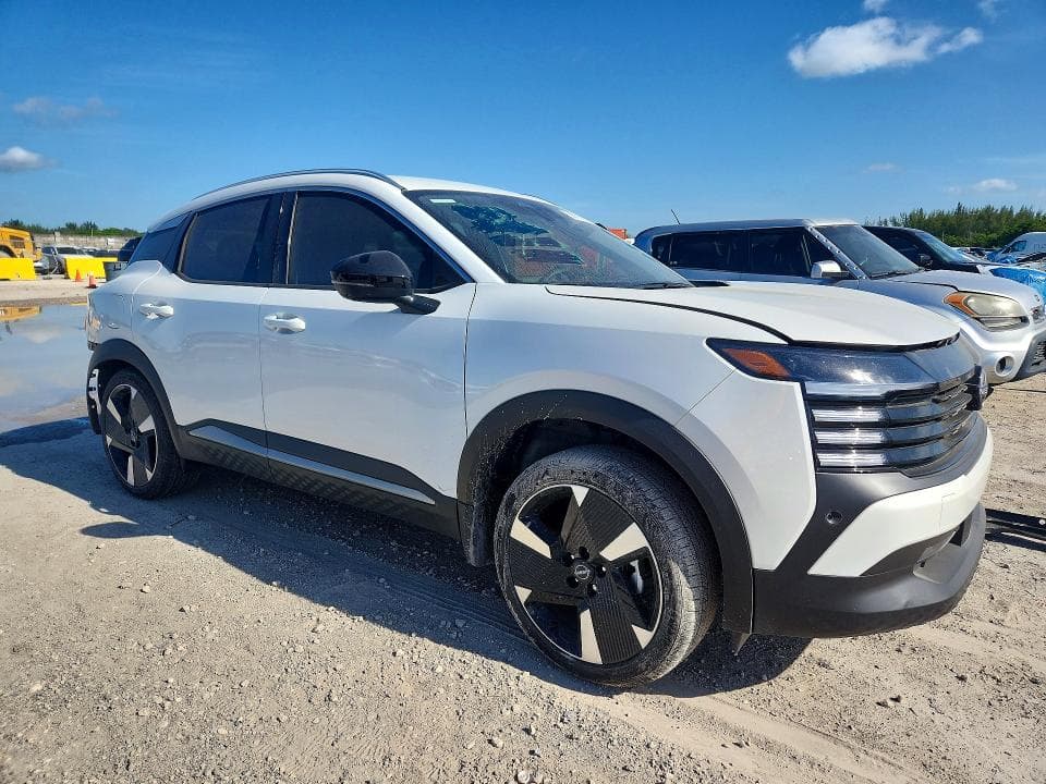 2026 NISSAN KICKS SR 4