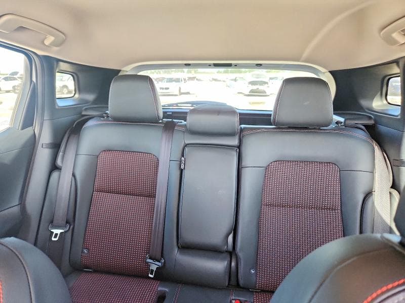 2026 NISSAN KICKS SR 10