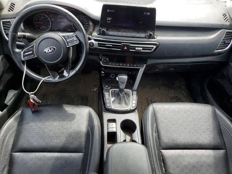 2021 KIA SELTOS EX 8