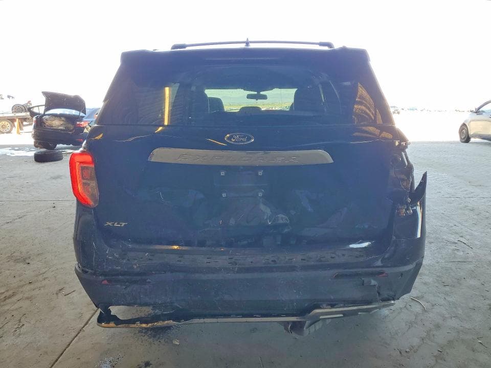 2022 FORD EXPLORER XLT 6