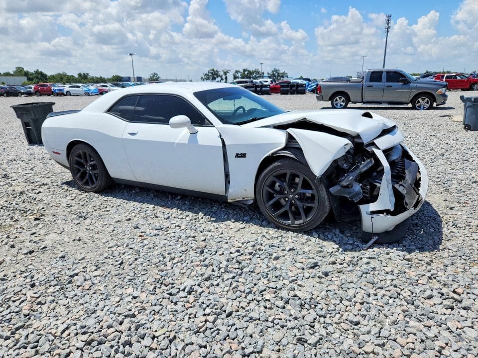 2022 DODGE CHALLENGER R/T 4