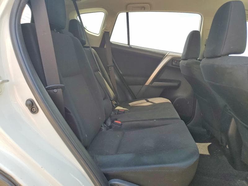2018 TOYOTA RAV4 LE 11