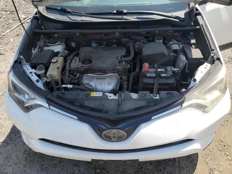 2018 TOYOTA RAV4 LE 12