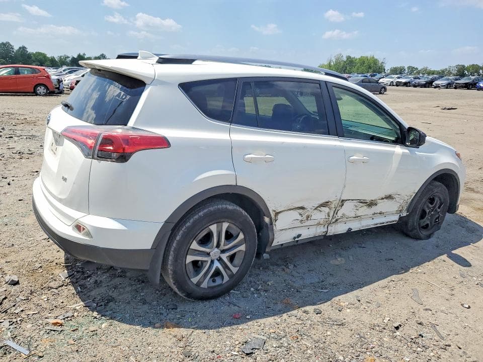 2018 TOYOTA RAV4 LE 3