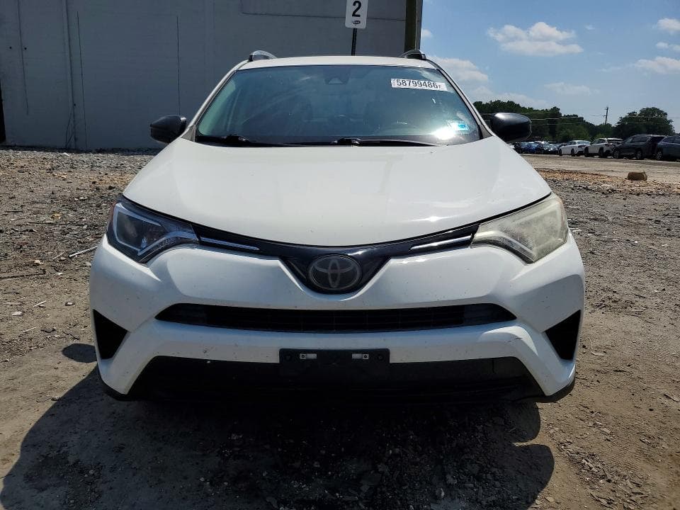 2018 TOYOTA RAV4 LE 5