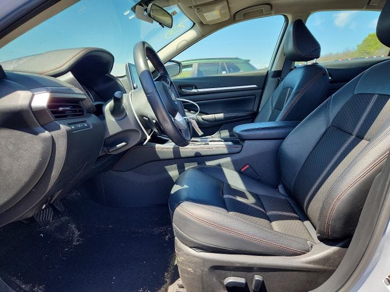 2024 NISSAN ALTIMA SR 7