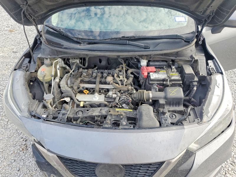 2021 NISSAN VERSA SR 11