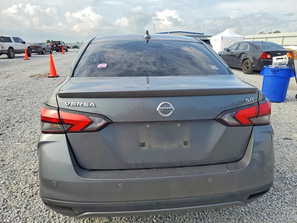 2021 NISSAN VERSA SR 6