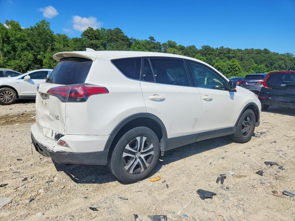 2018 TOYOTA RAV4 LE LE 3