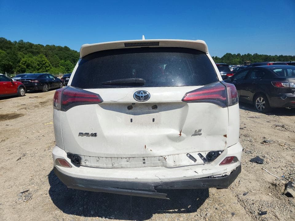 2018 TOYOTA RAV4 LE LE 6