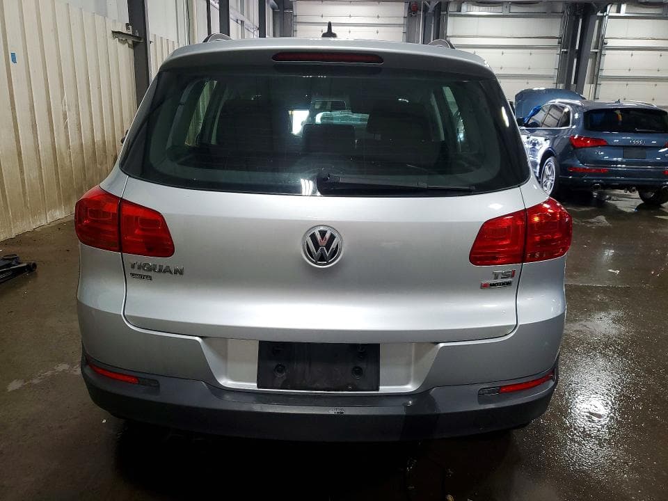 2017 VOLKSWAGEN TIGUAN S S 6