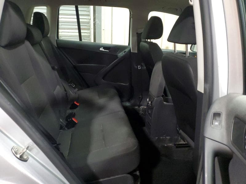 2017 VOLKSWAGEN TIGUAN S S 10