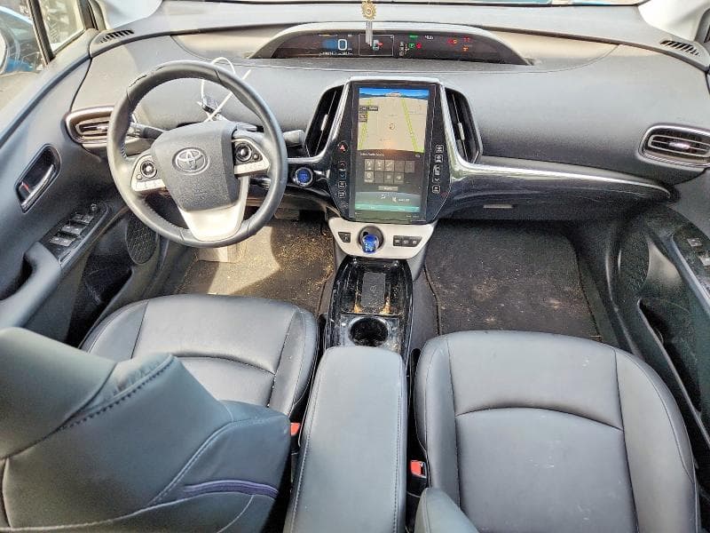 2017 TOYOTA PRIUS PRIME PREMIUM 8