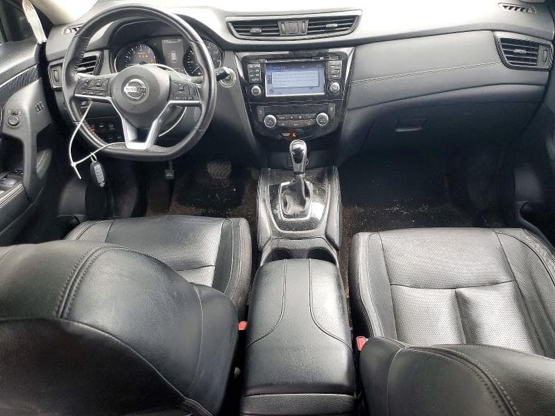 2017 NISSAN ROGUE SL 8