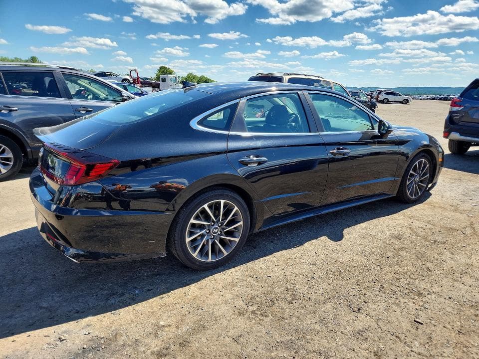 2021 HYUNDAI SONATA LIMITED 3