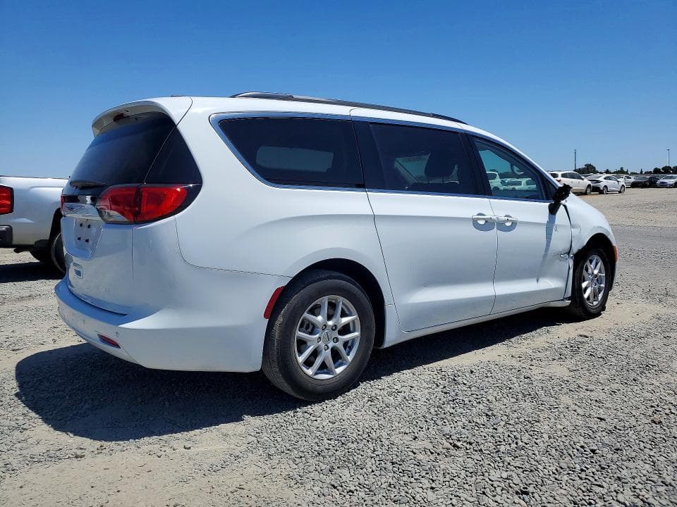 2021 CHRYSLER VOYAGER LXI 3