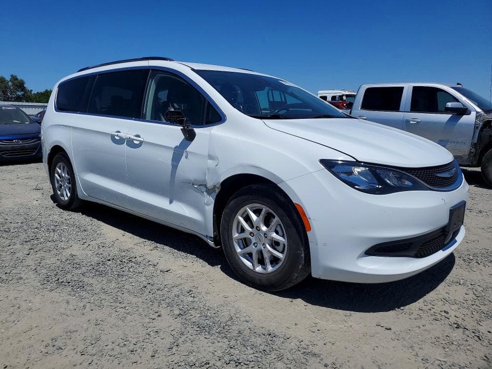 2021 CHRYSLER VOYAGER LXI 4