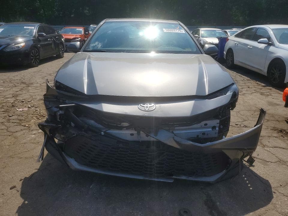 2025 TOYOTA CAMRY SE 5