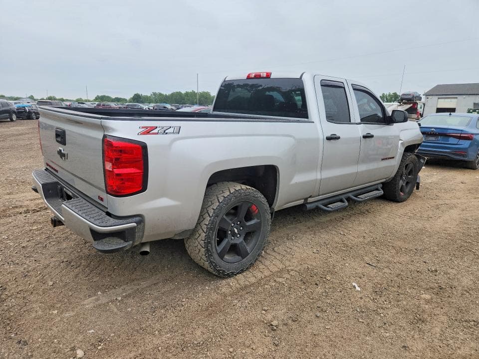 2019 CHEVROLET SILVERADO LD K1500 LT 3