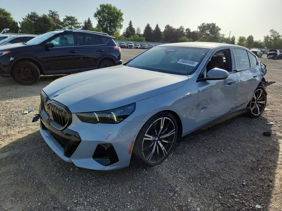 2024 BMW 540 XI - 1
