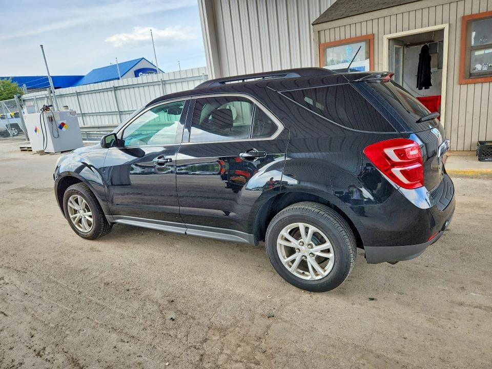 2017 CHEVROLET EQUINOX LT 2