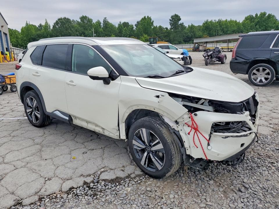 2023 NISSAN ROGUE SL 4