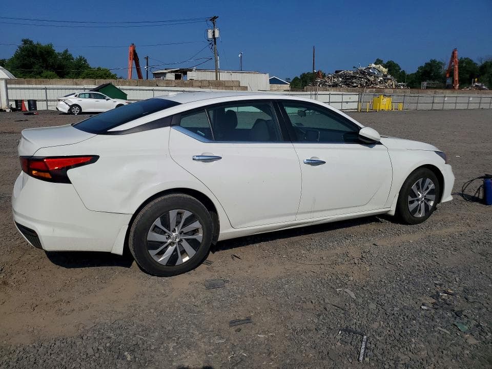 2020 NISSAN ALTIMA S 3