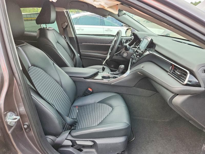 2023 TOYOTA CAMRY SE 7