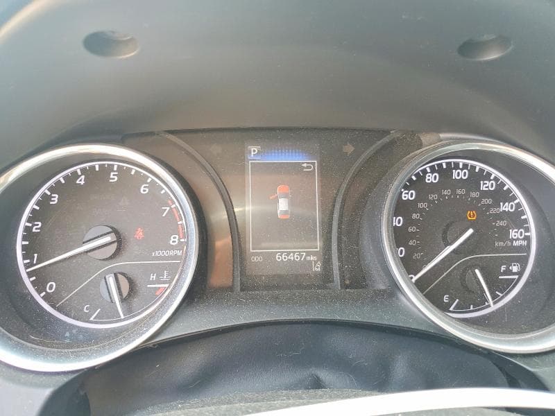 2018 TOYOTA CAMRY SE SE 9