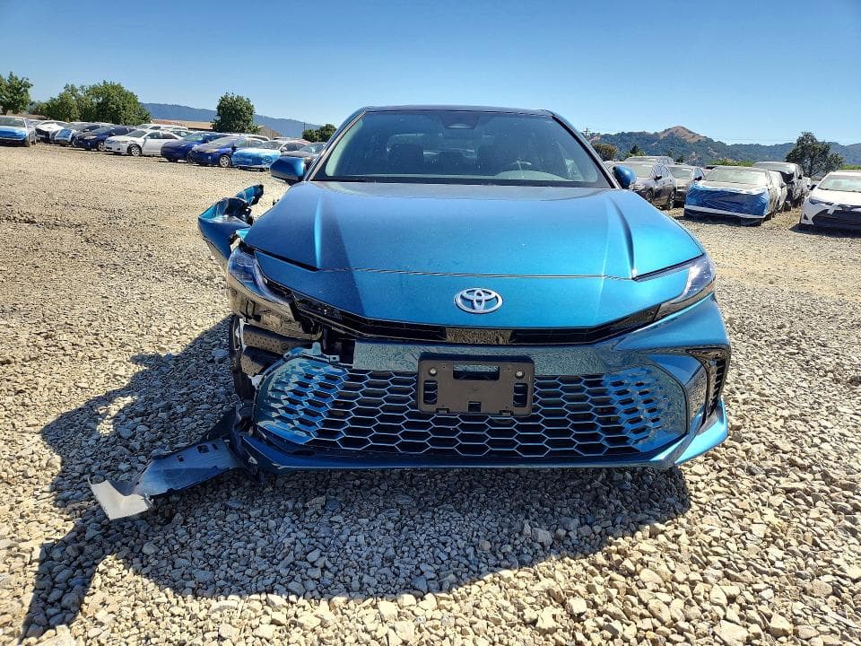 2025 TOYOTA CAMRY XSE 5