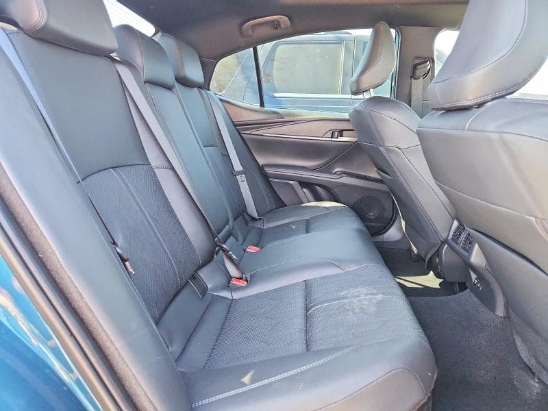 2025 TOYOTA CAMRY XSE 10