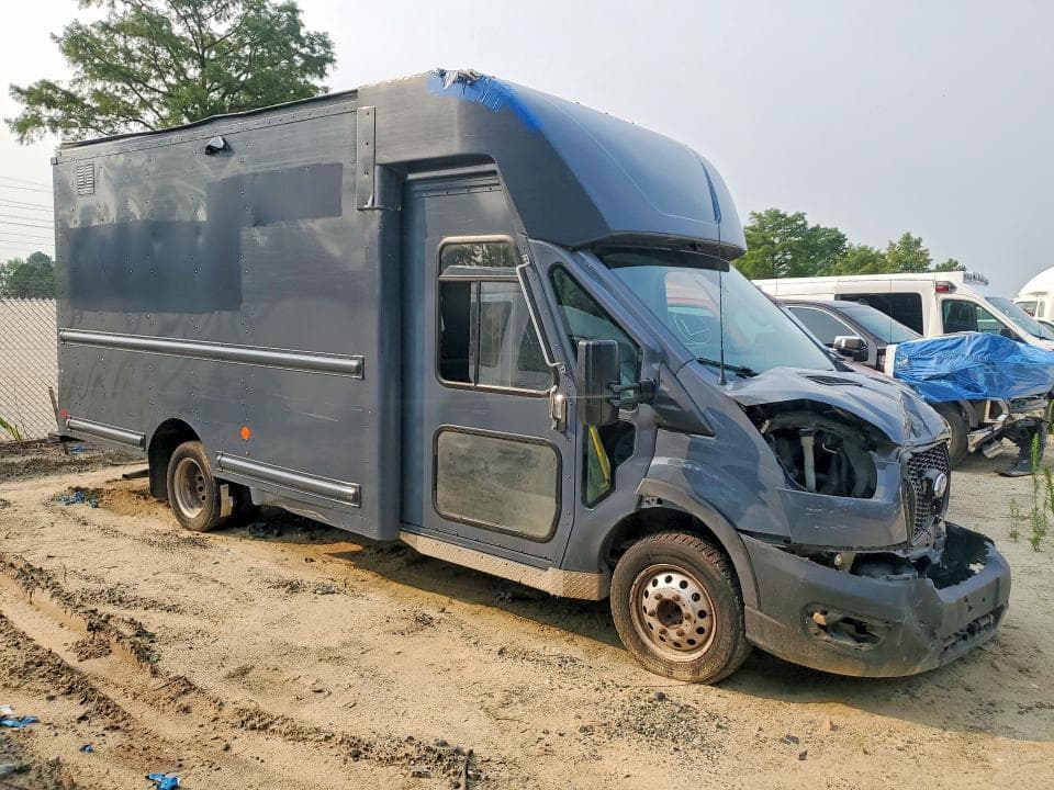 2021 FORD TRANSIT DELIVERY TRUCK 4